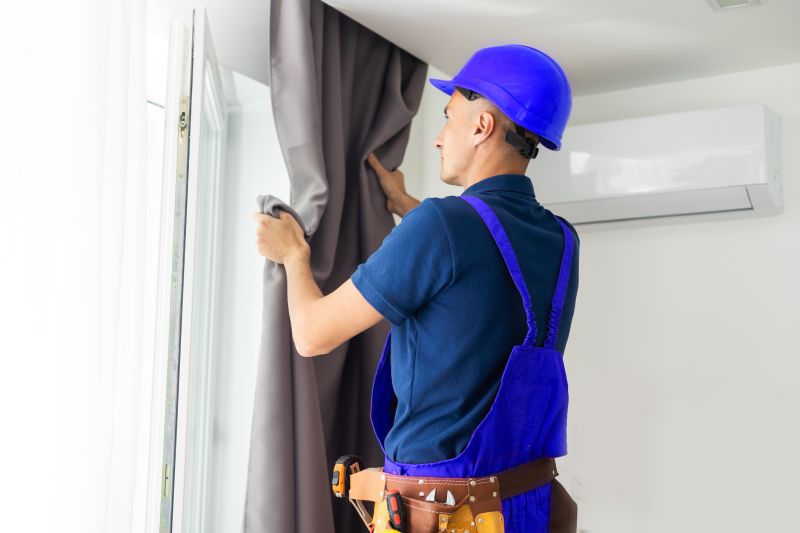Professional Drapes Installer